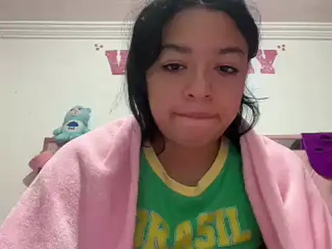 Snapshot of hellokitty__valery chatting on March 2025 03:23:02 AM hellokitty valery online show from March 2025 03:23:02 AM