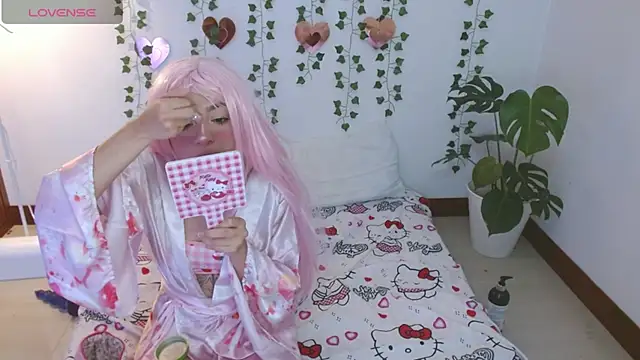 hellokitty  valery online show from April 2026 02:05:01 AM