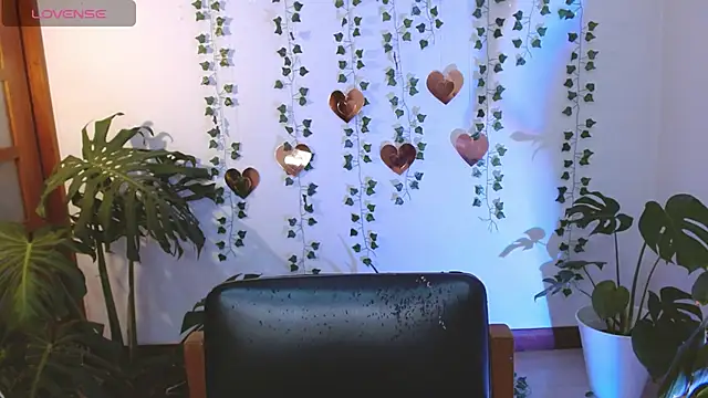 hellokitty  valery online show from April 2026 02:27:02 AM