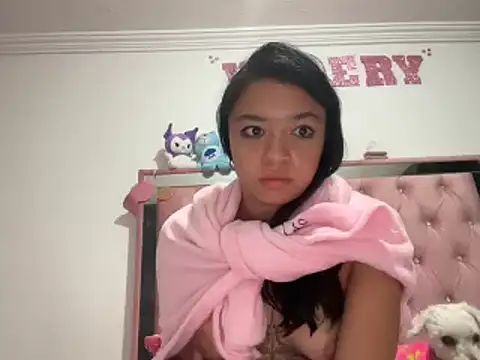 Snapshot of hellokitty__valery chatting on February 2025 03:48:01 AM hellokitty valery online show from February 2025 03:48:01 AM