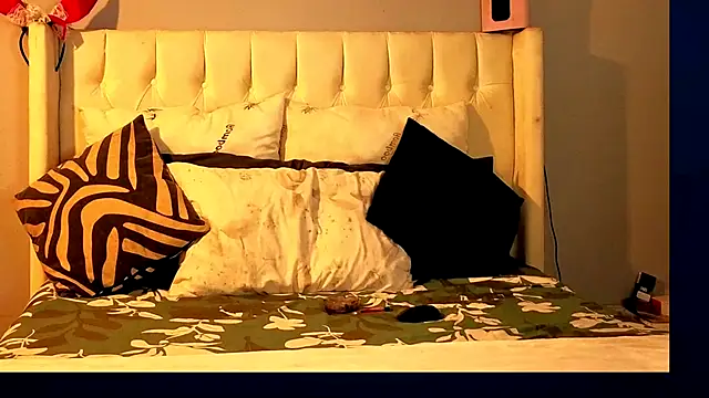 ebonylover1 online show from March 2026 07:48:01 AM