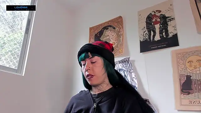 Hisato111 online show from December 2025 01:37:01 PM