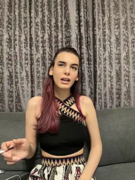 Mazzekyn online show from November 2025 07:08:02 PM