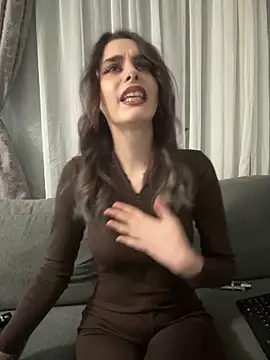 Mazzekyn online show from March 2026 06:42:02 PM