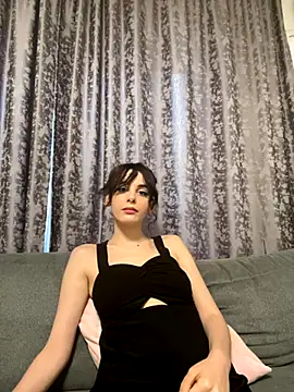 Mazzekyn online show from September 2025 04:18:01 PM