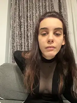 Mazzekyn online show from October 2025 04:20:02 PM