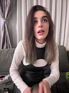 Mazzekyn online show from April 2026 05:41:02 PM