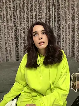 Mazzekyn online show from April 2026 06:11:01 PM