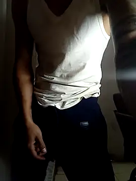 tonallis online show from February 2025 02:40:02 AM