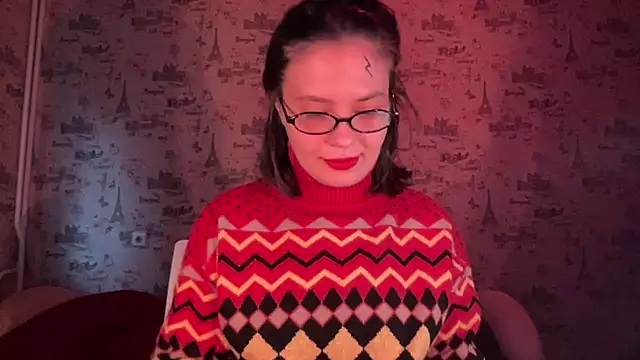 Just Scarlet  online show from September 2025 10:36:01 AM