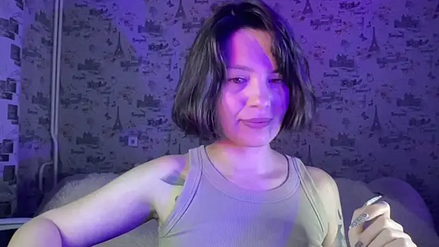 Just Scarlet  online show from October 2025 11:56:01 AM