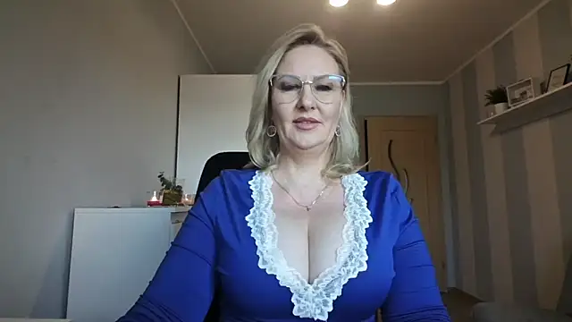 DianaLive online show from March 2026 07:26:02 AM