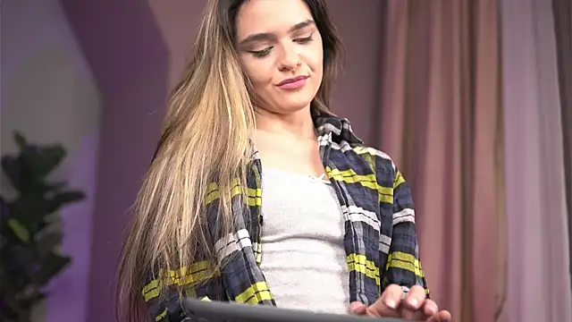 RobertaRosetti online show from February 2026 11:08:02 AM