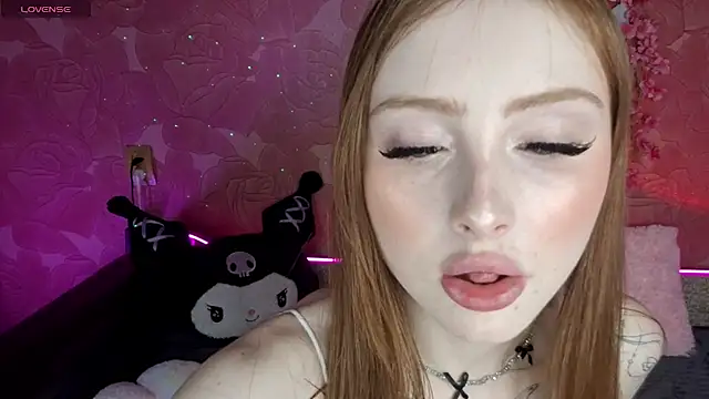 Snapshot of Adele_kawaii chatting on September 2025 02:51:02 AM Adele kawaii online show from September 2025 02:51:02 AM