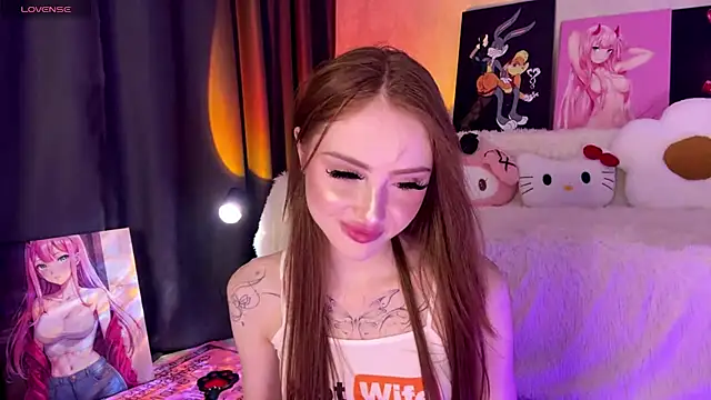 Snapshot of Adele_kawaii chatting on June 2026 07:22:02 PM Adele kawaii online show from June 2026 07:22:02 PM