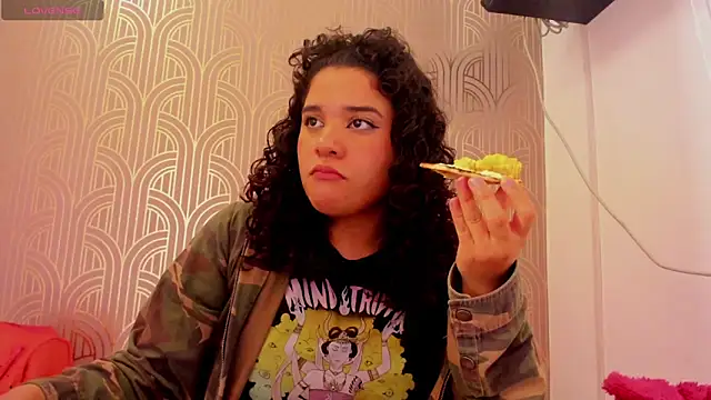 BloodyMaary  online show from March 2025 04:13:01 PM