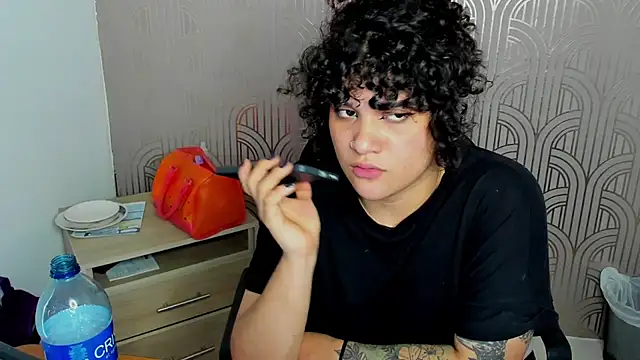 BloodyMaary  online show from February 2025 06:59:02 PM