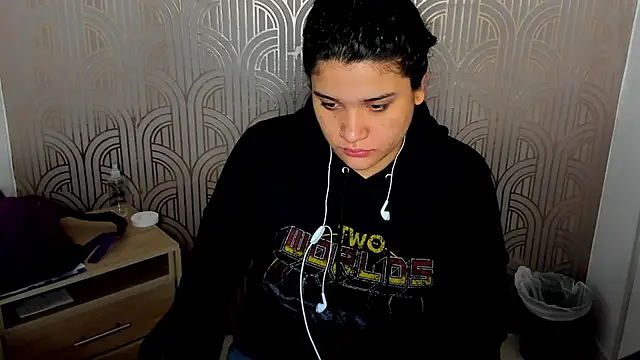 BloodyMaary  online show from February 2025 11:58:01 AM