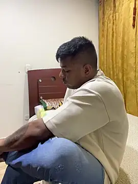 Saipuer31 online show from April 2026 12:36:02 AM