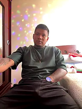 Saipuer31 online show from December 2025 07:08:02 PM