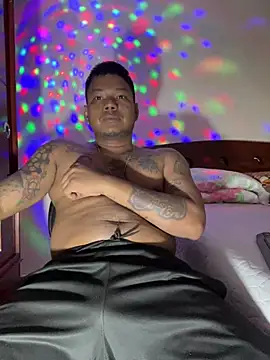 Saipuer31 online show from February 2026 11:36:02 PM