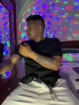 Saipuer31 online show from February 2026 04:59:02 PM