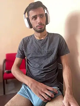 Snapshot of iendriw chatting on March 2025 12:02:02 PM iendriw online show from March 2025 12:02:02 PM