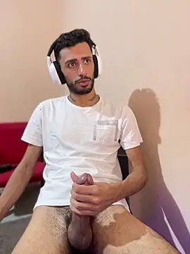 Snapshot of iendriw chatting on March 2025 01:37:02 AM iendriw online show from March 2025 01:37:02 AM