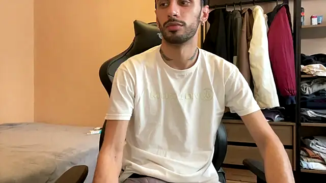 iendriw online show from December 2025 07:24:01 PM