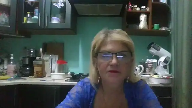 Snapshot of Heidi-Helga chatting on September 2025 06:35:02 PM Heidi-Helga online show from September 2025 06:35:02 PM