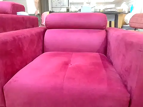 alykemylove01 online show from November 2025 05:06:02 PM