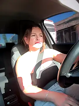 Snapshot of gynna_kimera chatting on October 2025 12:26:02 PM gynna kimera online show from October 2025 12:26:02 PM