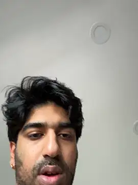 jojofloflo online show from March 2026 11:43:01 AM