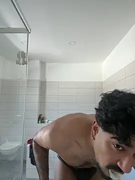 jojofloflo online show from March 2025 01:01:01 PM