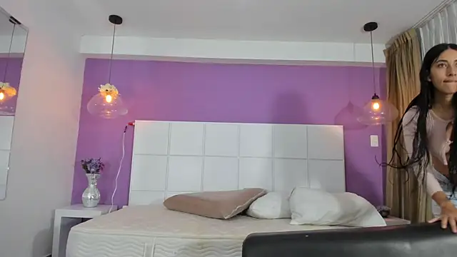 AnnHouston1 online show from October 2025 01:41:01 PM