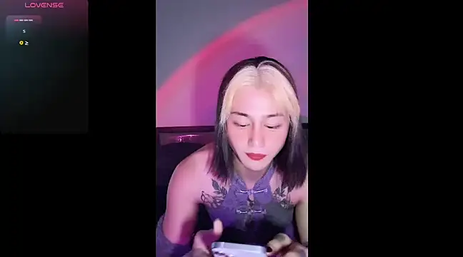 Snapshot of 888888zzzz chatting on March 2025 11:38:02 AM 888888zzzz online show from March 2025 11:38:02 AM