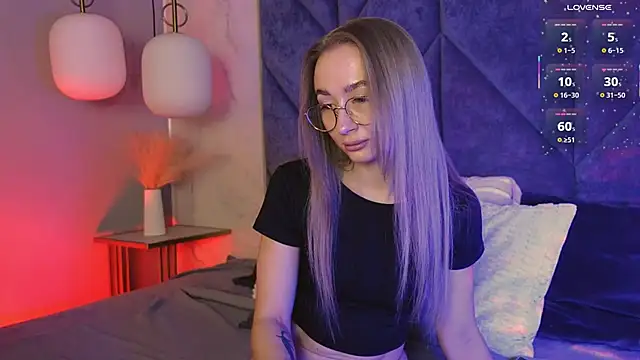 VictoriaLights online show from February 2026 06:02:02 AM