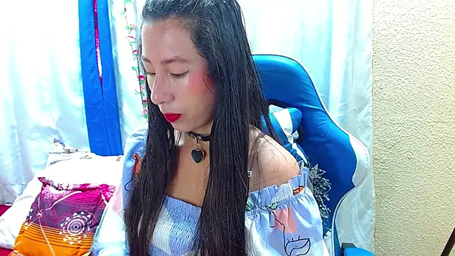 Gia leinn online show from March 2026 02:30:01 PM