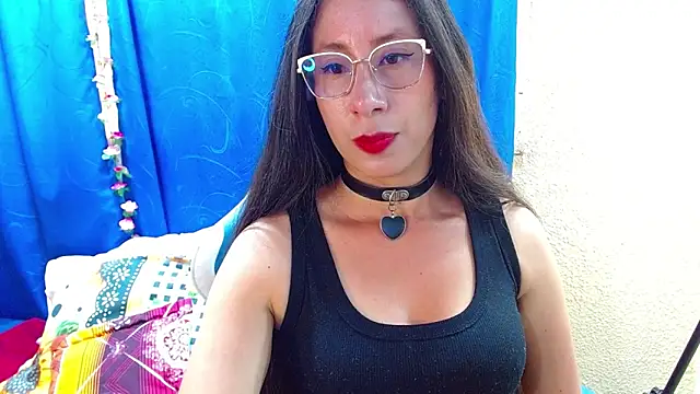 Gia leinn online show from March 2026 08:55:01 PM