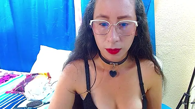 Snapshot of Gia_leinn chatting on June 2026 01:22:01 PM Gia leinn online show from June 2026 01:22:01 PM