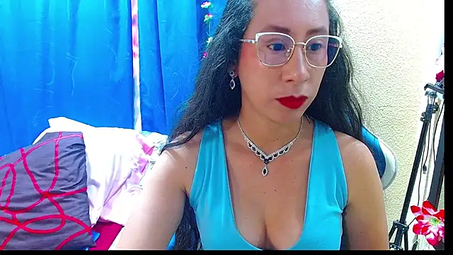 Snapshot of Gia_leinn chatting on July 2026 03:12:02 PM Gia leinn online show from July 2026 03:12:02 PM