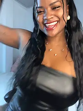 ValerieBlakee online show from May 2026 01:33:02 PM
