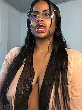 ValerieBlakee online show from May 2026 05:28:01 PM