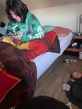 Snapshot of Tightassslut18 chatting on February 2025 07:55:01 AM Tightassslut18 online show from February 2025 07:55:01 AM