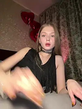 cleo gorgeous online show from February 2025 04:30:02 PM