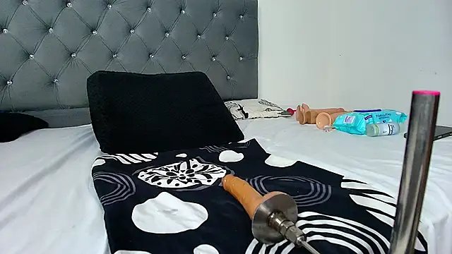 Maximiliano  Fire online show from March 2026 07:13:02 PM