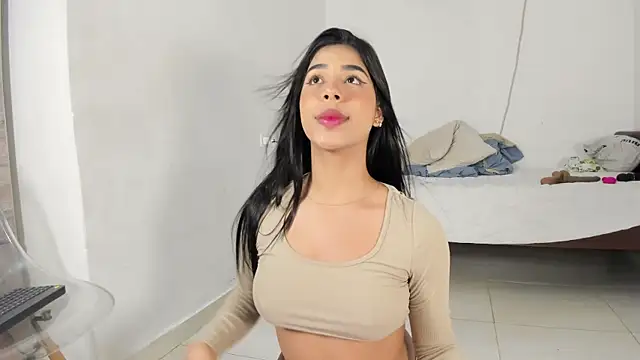 Snapshot of flor_herrera01 chatting on March 2025 06:08:02 AM flor herrera01 online show from March 2025 06:08:02 AM