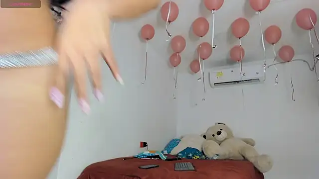 flor herrera01 online show from January 2026 06:39:02 AM