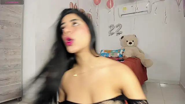 flor herrera01 online show from January 2026 05:44:02 AM