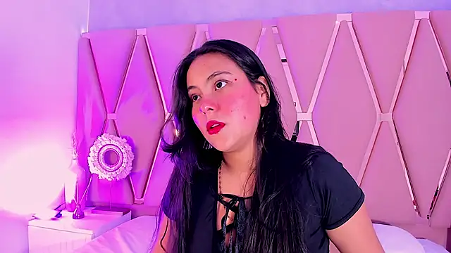 Emily Black1 online show from February 2026 12:06:01 AM